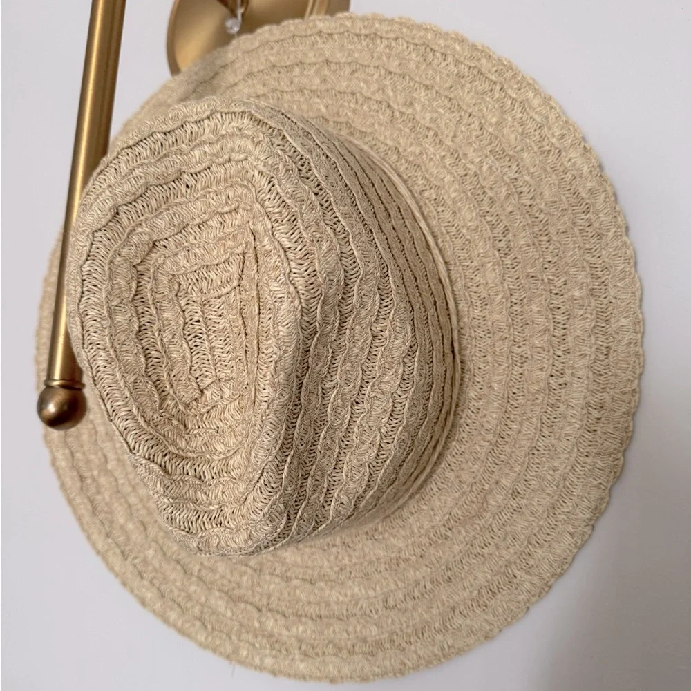 COPY - NWT Nine West straw hat. Womens. One size.